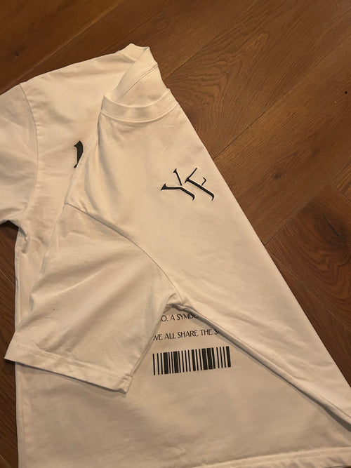 Youthfull T-shirt