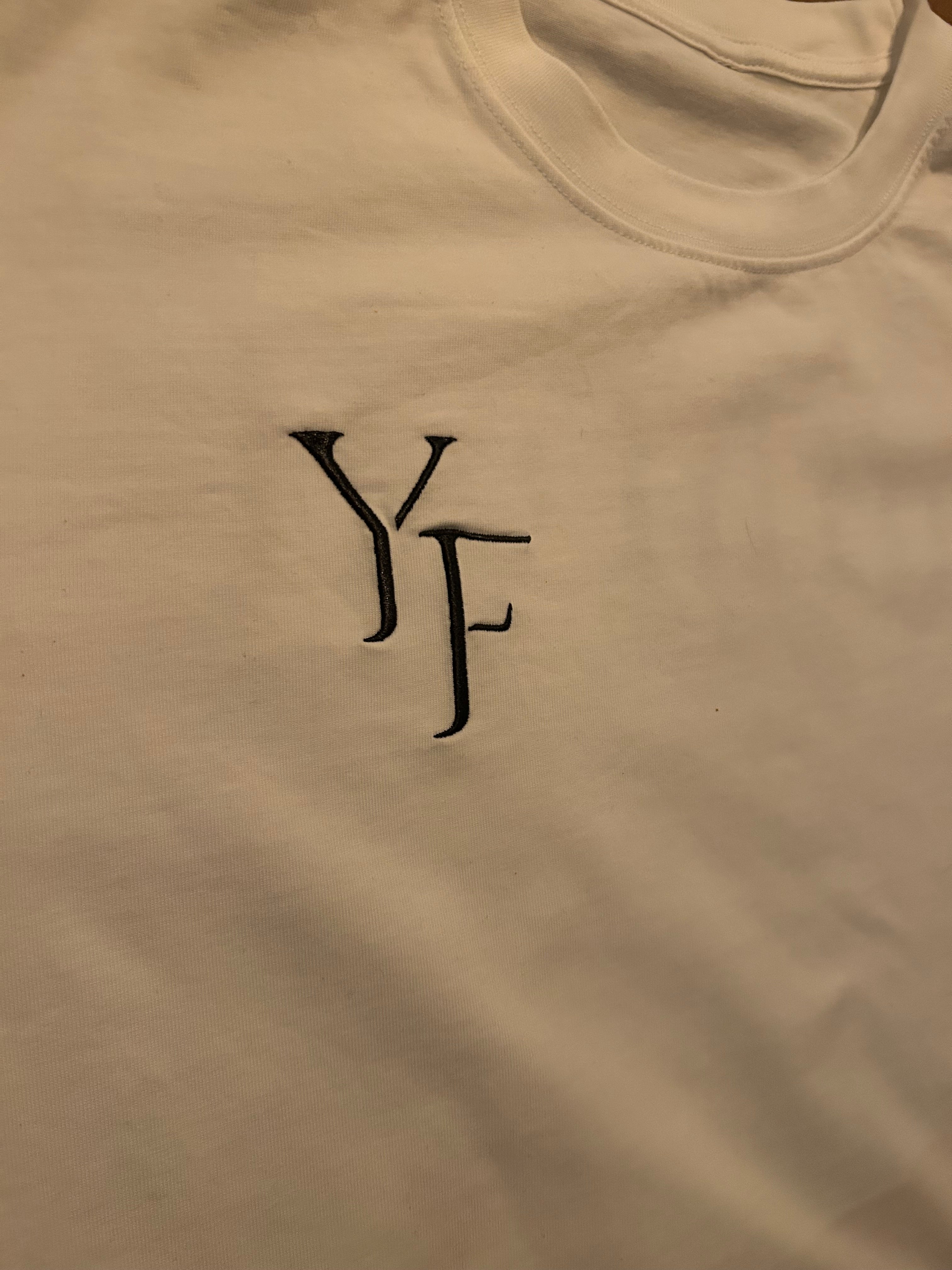 Youthfull T-shirt